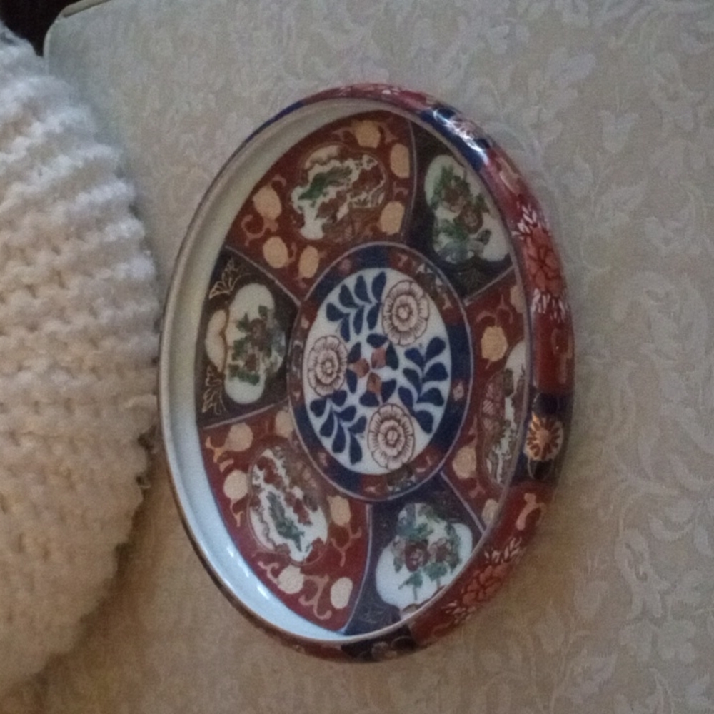 Imari porcelain candy fish